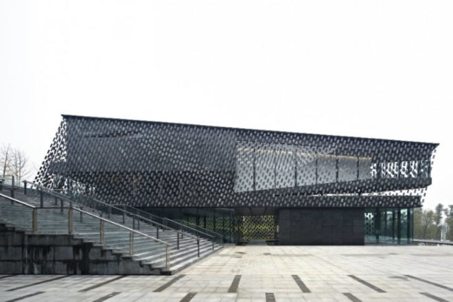 Xinjin Zhi Museum, Kengo Kuma and Associates, china, shade screen, local materials, eco museum, taoism