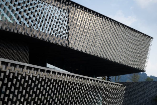Xinjin Zhi Museum, Kengo Kuma and Associates, china, shade screen, local materials, eco museum, taoism
