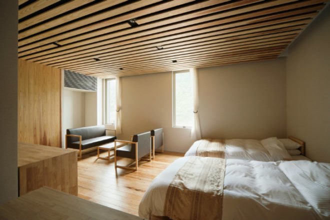 Yusuhara Marche, Kengo Kuma Associates, japan, market, thatch, hotel, boutique hotel,