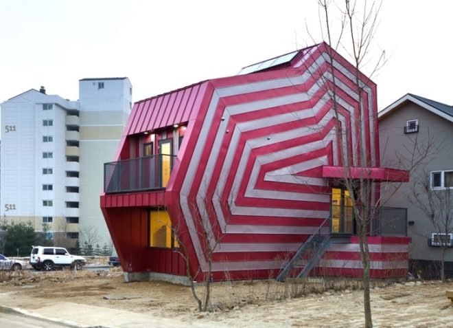 green design, sustainable design, eco design, radiant floor heating, Lollipop House, Moon Hoon, insulation, energy efficiency, South Korea, daylighting, skylights, timber framing, recycled materials,