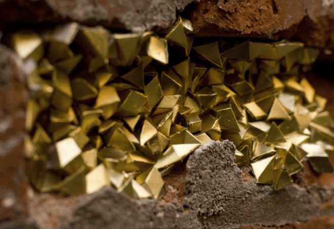 Paige Smith, geode, paper geodes, street art, a common name, los angeles, street art, paper in 3d, paper geodes, paper sculptures