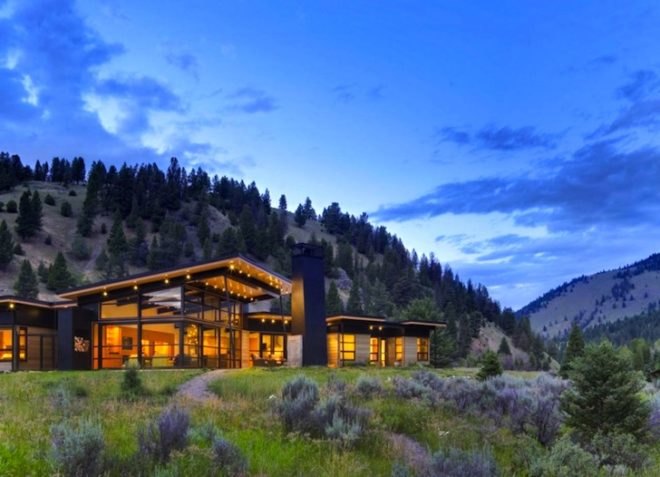Balance Associates Architects, Big Sky, Montana, River Bank House, green design, sustainable design, eco-design, geothermal pumps, passive design, sustainability, solar orientation, insulation