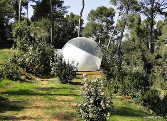 Attrap’Rêves, Marseille, hôtel, eco-tourism, Bubbletree, bubble tents, Pierre Stéphane, France, glamping, camping, transparent tents, eco-tourism, eco-design, sustainable design, green design