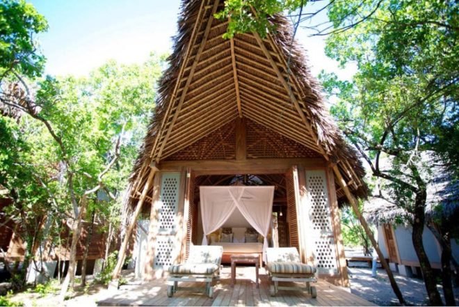 Suluwilo Villa, COA architects, Eco-Lux Villa, Mozambique, boat shape, biodegradable materials, thatched roof, beach, africa, wood, straw, architecture, green Interiors, Recycling / Compost, mud wall, cooling water