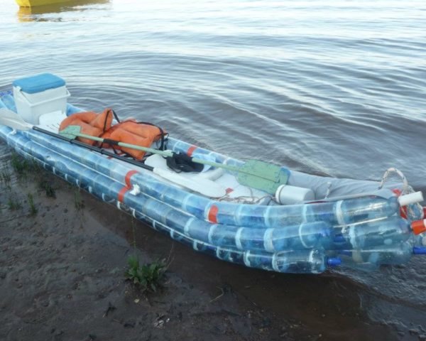 art, green products, green transportation, Federico Blanc, argentine design, argentina, parana river, recycled soda bottles, recycled plastic bottles, recycled kayak