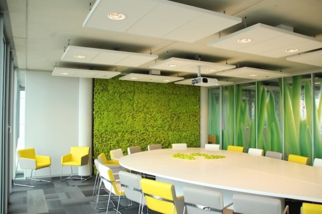 Oasegroen, moss, DIY, Dutch, Netherlands, Kate Moss, green design, green interiors, green materials, vertical garden, green wall, eco-design, sustainable design, lichen, self-sustaining, cradle-to-cradle