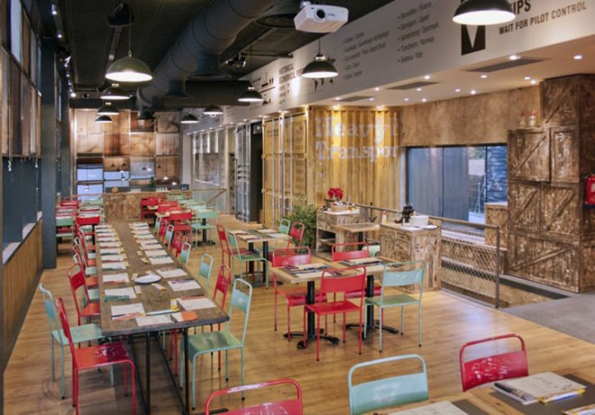 green design, eco design, sustainable design, Pedro Scattarella, Barcelona, Los Sopranos Gava, upcycled shipping containers, recycled shipping containers, shipping container interiors