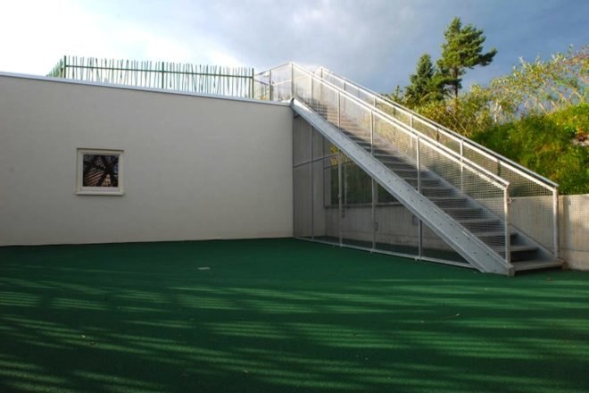 Fluor architects, Drulingen creche, France, Alsace, green design, sustainable design, eco=design, green roof, daylighting, insulation, underfloor heating, energy efficiency