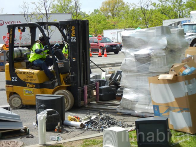 SAFE Disposal, safe disposal events nyc, nyc recycling, electronics recycling, how to recycle electronics, department of sanitation, dsny, st. john's recycling event, nyc recycling event, electronics disposal, how to dispose of electronics nyc, e-waste,