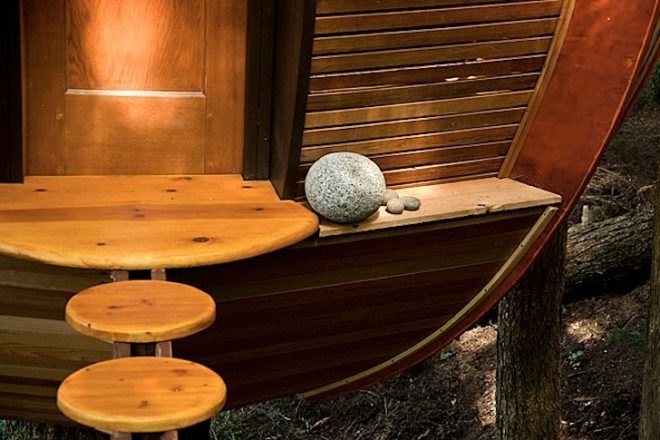 Joel Allen, treehouses, Hemloft, green design, sustainable design, Whistler, BC, eco-design, recycled materials, Craigslist, social media, forest, Canada, architecture, green design
