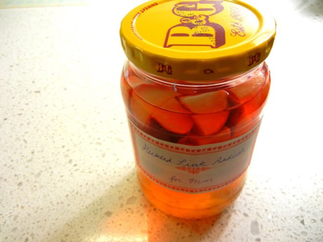 clossette, diy food, diy pickles, food diy, how to make pickled daikon, how to make pickled radish, how to recycle pickle liquid, how to recycle pickling liquid,