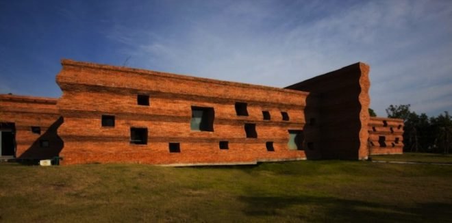 Asst. Prof. Boonserm Premthada, Bangkok Project Company, Kantana Film and Animation institute, skylights, Thailand, green design, brick, sustainable design, eco-design, natural ventilation, daylighting, education, traditional craftsmanship