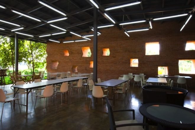 Asst. Prof. Boonserm Premthada, Bangkok Project Company, Kantana Film and Animation institute, skylights, Thailand, green design, brick, sustainable design, eco-design, natural ventilation, daylighting, education, traditional craftsmanship