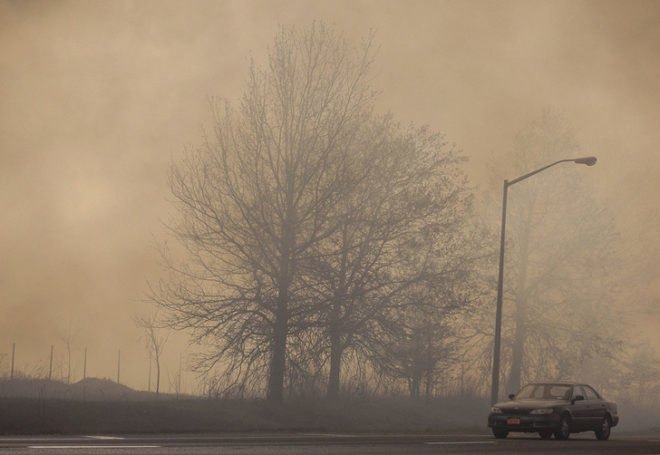 New Jersey Brush Fire Smoke, brush fires, brush fire fresh kills, brush fire staten island, high temperatures, record high temperatures