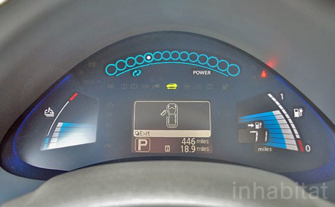 Nissan LEAF, LEAF EV, electric car, electric vehicle, test drive, Laura K. Cowan, green car, green vehicle, green transportation