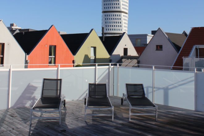 Kjellgren Kaminsky, Passive House, Malmo Sweeden, bo01 housing exhibit, roof garden