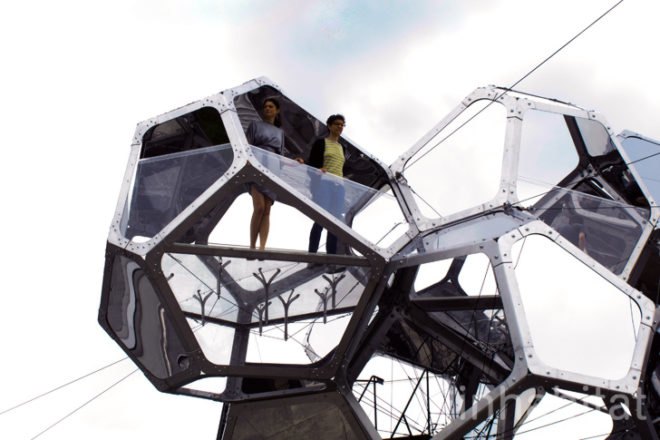 Met museum, metropolitan museum of art, Tomas Saraceno, geodesic architecture, Cloud City, floating architecture, futuristic architecture, summer at the met, ny architecture, temporary architecture, space architecture