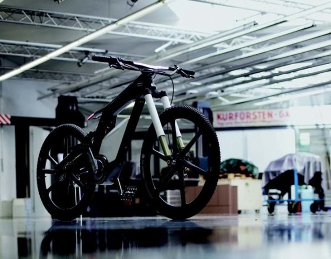 Audi, Audi e-bike, Audi e-bike Worthersee, green transportation, electric bike, lithium-ion battery, carbon fiber bike