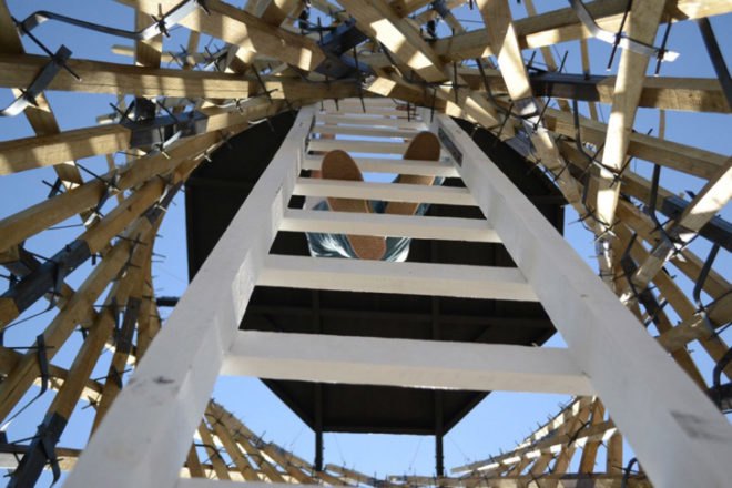 Carlos Jarpa, Vigilante Maule, eco tower, lookout point, chilean architecture, vineyard architecture, Timber Frame Tower, wood structures, eco wood structure, sustainable wood structures, wood lookout points