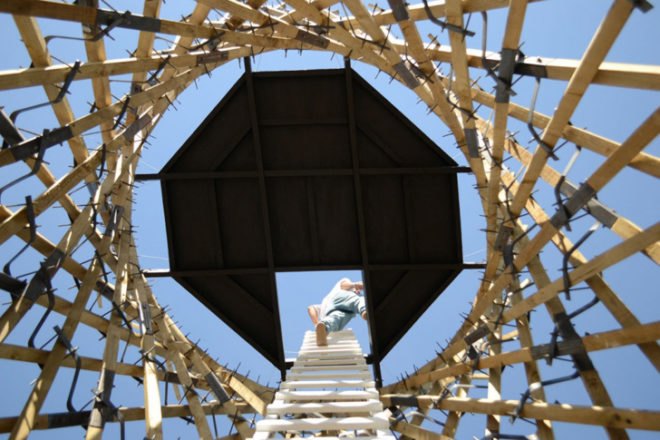 Carlos Jarpa, Vigilante Maule, eco tower, lookout point, chilean architecture, vineyard architecture, Timber Frame Tower, wood structures, eco wood structure, sustainable wood structures, wood lookout points