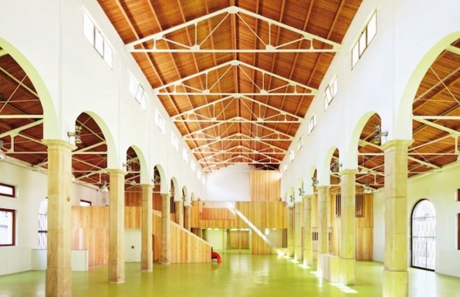 Miquel Mariné Núñez, César Rueda Boné, green renovation, sustainable renovation, spain, marketplace, children's center, green design, sustainable design, eco-design, conifer wood, lightweight construction materials, temporary structure