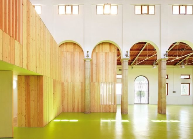 Miquel Mariné Núñez, César Rueda Boné, green renovation, sustainable renovation, spain, marketplace, children's center, green design, sustainable design, eco-design, conifer wood, lightweight construction materials, temporary structure
