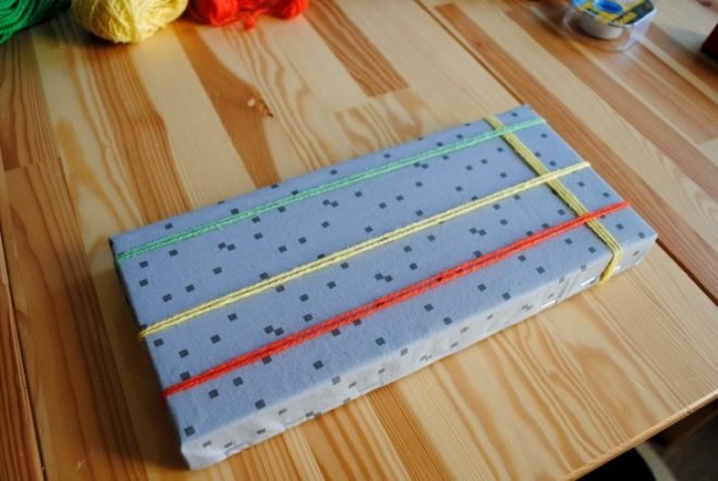 DIY Earring Holder, do-it-yourself design, DIY design, recycled earring holder, green design projects, sustainable design, craft, how-to earring holder, recycled materials, recycled design