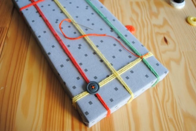 DIY Earring Holder, do-it-yourself design, DIY design, recycled earring holder, green design projects, sustainable design, craft, how-to earring holder, recycled materials, recycled design