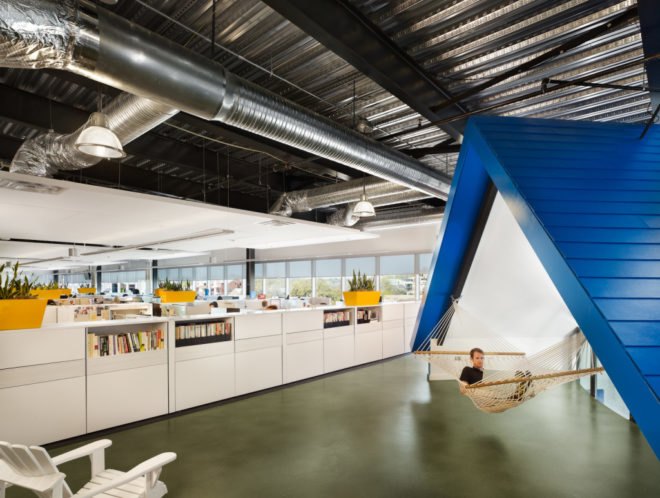 HomeAway Inc, Austin, Texas, green interiors, LEED Gold, green office, bird house