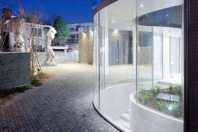 Seoul, Kukje Art Center, SO-IL, Iwan Baan, architecture, South Korea, urban planning, art gallery, green design, sustainable design, eco-design, flexible facade, daylighting, solar gain