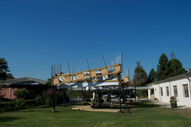 Adolfo Nicolás Moyano Retamal, green cloud, nube verde, outdoor canopy, outdoor pavilion, green pavilion, living pavilion, plant bearing canopy, nature and the elderly, architecture for the elderly, landscape architecture, retirement home architecture