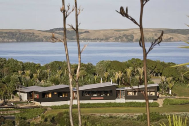 Owhanake Bay House, Strachan Group Architects, outdoor living, new zealand, eco home, green home,