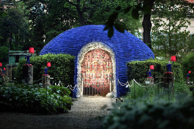 green design, eco design, sustainable design, Zaha Hadid, Paola Navone, Secret Garden, Salone Del Mobile 2012, Barovier & toso, Citco, Milan Design Week, Botanical Garden, Brera Accademia Art Museum