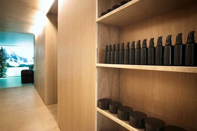 F R E A K S freearchitects, Heliocosm, natural cosmetics, Paris, green renovation, timber, minimalist, recycled materials, organic cosmetics, green design, sustainable design, eco-design