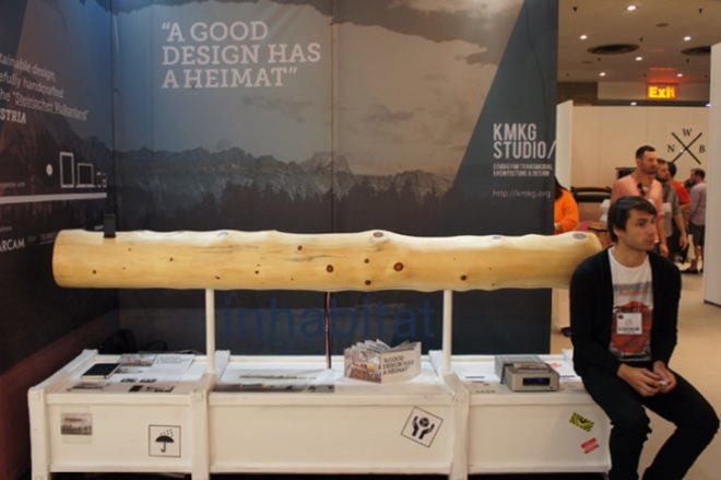 iTree Gigantic Log Speaker Audio System