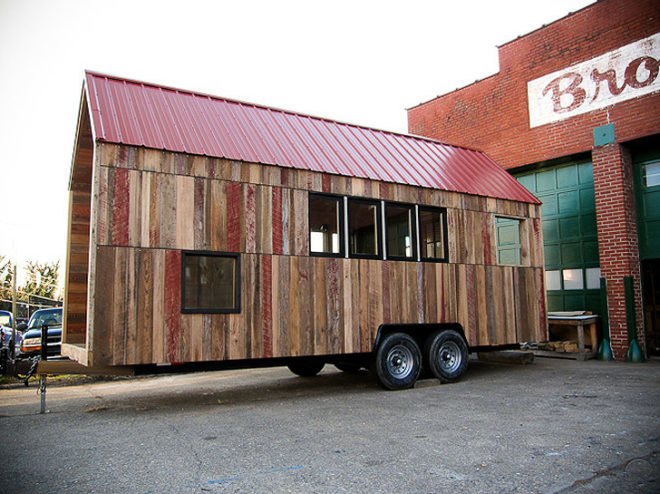 The Pocket Shelter, Aaron Maret, portable dwelling, pocket homes, modern mobile homes, modern mobile homes, portable homes, architecture of wheels, homes on wheels, recycled materials, sustainable building, tiny houses