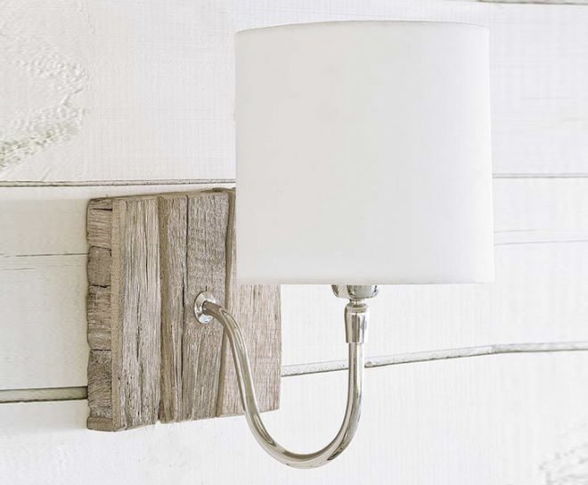 Regina Andrew, Reclaimed Wood Sconce, reclaimed wood lamp, wall lamp, green lamp, sustainable lamp, led bulb, led lamp, low-energy lighting, sustainable design, green design, Philips AmbientLED Bulbs, Energy efficient light bulbs, energy efficient lighting, designer lighting, designer lamps, environmentally friendly lighting, eco friendly lighting