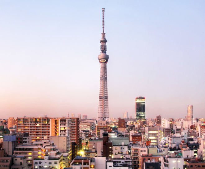green design, eco design, sustainable design, Tokyo Sky Tree, Tokyo, CN Tower, Canton Tower, World's tallest communication tower, Burj Khalifa, second tallest manmande structure, communication twoer, Fukishima Nuclear Disaster, Sumida River
