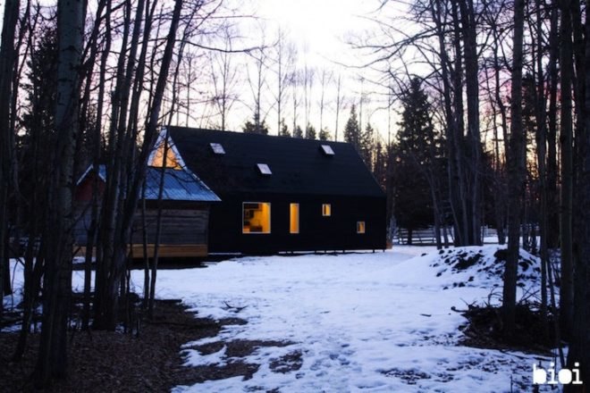green design, sustainable design, eco-design, Warburg House, Alberta, Canada, EnerGuide, energy efficiency, Bioi Architects, daylighting, southern exposure, insulation, passive cooling,