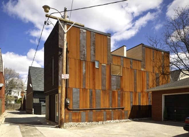 Superkül Inc, Laneway House, Toronto, Canada, vertical light shaft, skylights, courtyard, rooftop garden, rooftop terrance, green renovation, green design, sustainable design, eco-design