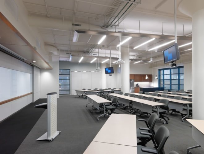 walsh construction, sustainable design, green architecture, LEED platinum, eco design, solarduct thermal technology, green roof, energy efficiency