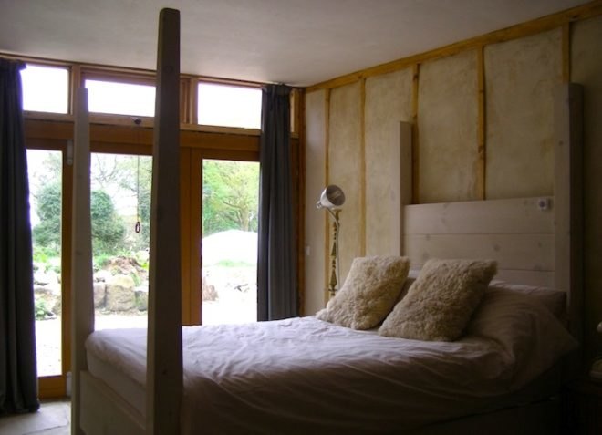 earth construction, Groundhouse, Brittany, Grand Designs, solar-power, clean tech, green design, earth construction, rammed earth, solar-power, eco-design, sustainable design, Swedish dry toilet, compost toilet, daylighting, recycled materials