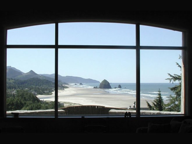Cannon Beach Net Zero Home, Nathan Good Architects, net zero, green home, green roof, eco home, oregon