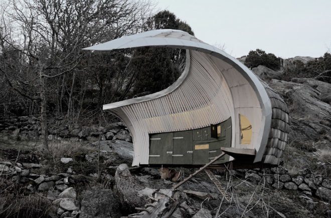 Torsten Ottesjö, hens house, chicken coop, swedish design, sustainable architecture, biomorphic design, green design, eco building, environmental design, sustainable design, natural design, wooden construction