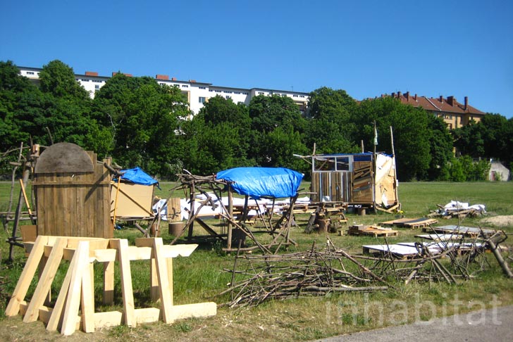 Architecture, Art, DIY, Recycled Materials, recycled wood, tyres, pallets, tempelhof airport, Bread & Butter, Gecekondu Landed Overnight, Youth Art Neukölln, Kunst-Stoffe, Urban Planning, Crafts, german design, berlin