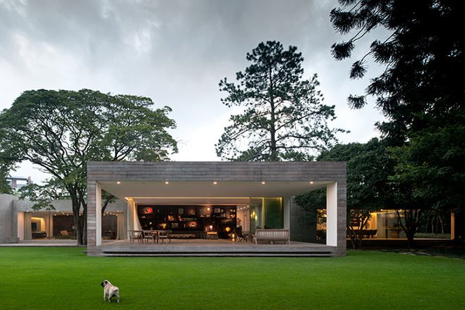 Isay Weinfeld, Grecia House, São Paulo, Brazil, natural light, wood, trees growing inside, minimalistic, greenery, open plan, Air quality, Architecture, green Interiors, Daylighting