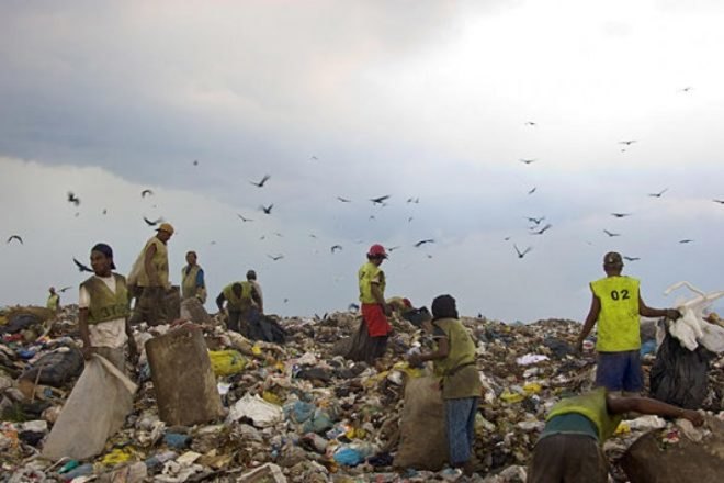 rio landfill, jardim gramacho, jardim gramacho landfill, rio +20, pollution, landfill, waste, recycling, trash mountain, waste land, gramacho