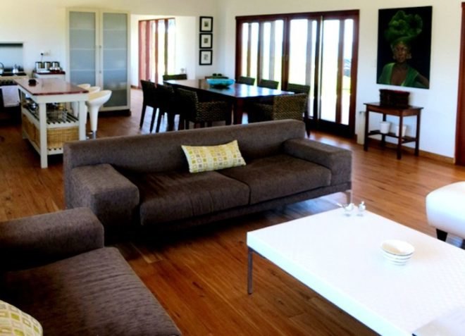 Timber Design, photovoltaic panels, Mozambique, green design, sustainable design, eco-design, thatched house, BIPV, solar panels, off-grid, backwater, methane, Tofo, Indian Ocean, eco-design