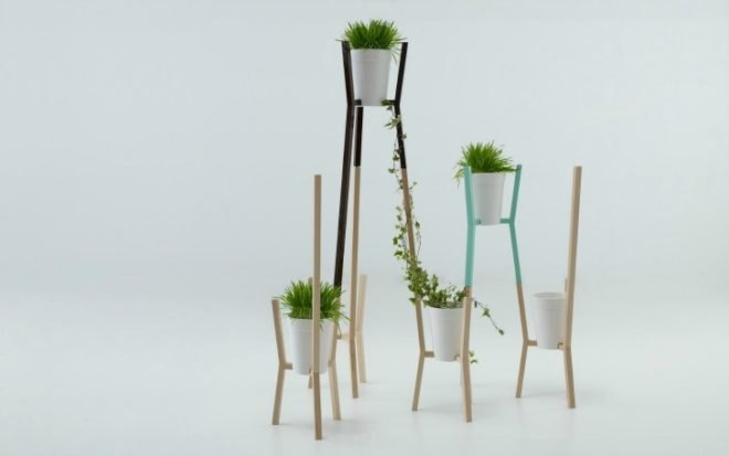 Roots gardens, modular systems, MUT design, MUT, Alberto Sanchez, vertical garden, porcelain pots, customizable furniture, customizable decor, home decor, indoor garden, modular vertical system, garden system, modular garden system, traditional trellises, garden trellises, beech wood