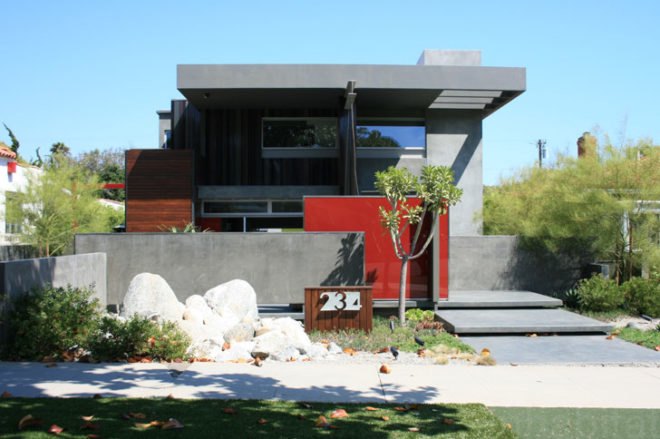 PUNCHouse, Sustainable Home, Sustainable Building, LEED Platinum, Energy Neutral, Carbon Neutral, Zero Footprint, Lisa Ling, Dr. Paul Song, Inhabitat LA, Inhabitat Los Angeles, LA, Los Angeles, Santa Monica, Marco DiMaccio, DiMaccio, Sustainable Home, Green Home, Hollywood Home, Santa Monica Home, Famous Home